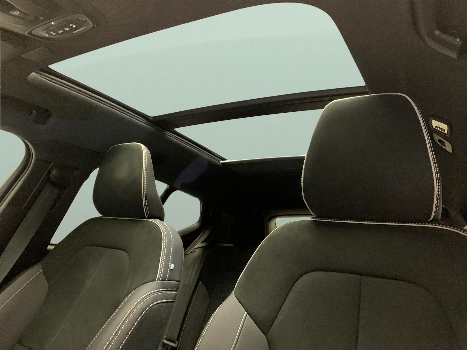 Used Volvo XC40 for sale - 77829744: Photo 5