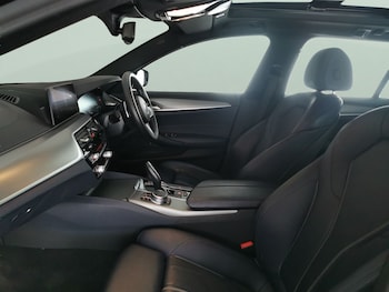 Used BMW 5 Series 2019 for sale - 78497352: Photo