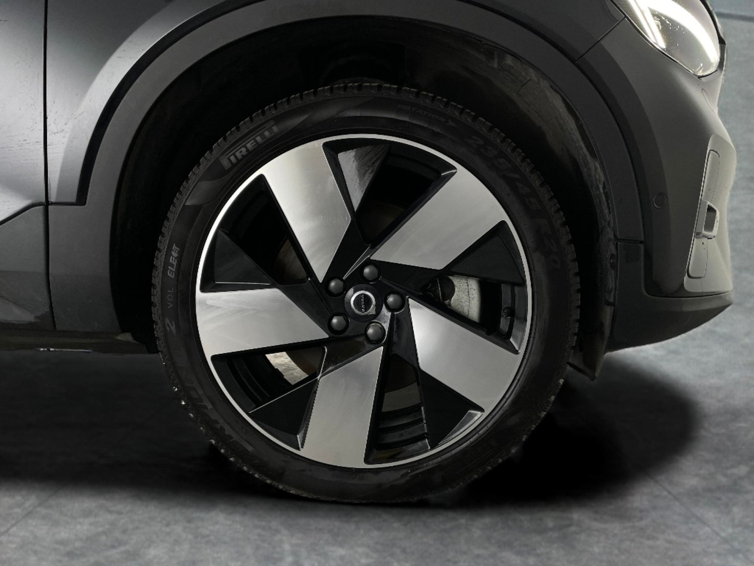 Used Volvo XC40 2024 for sale - 77300802: Photo 33