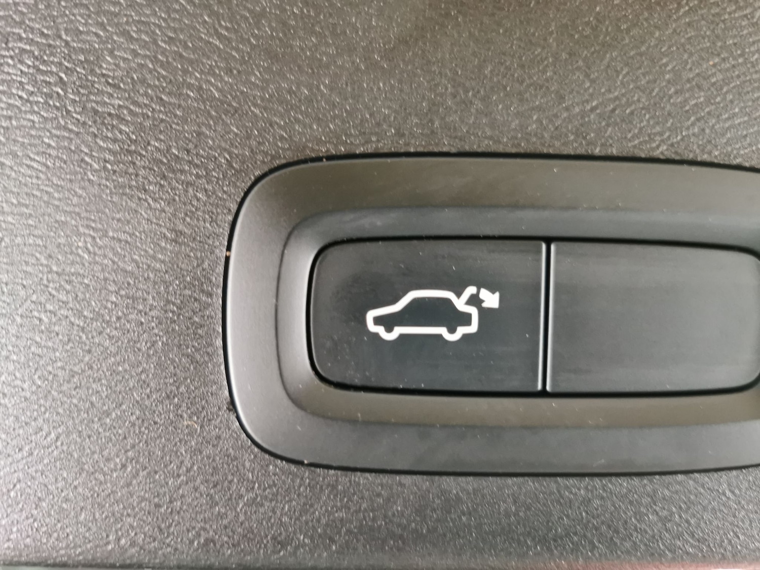 Used Volvo XC40 2024 for sale - 77069663: Photo 14