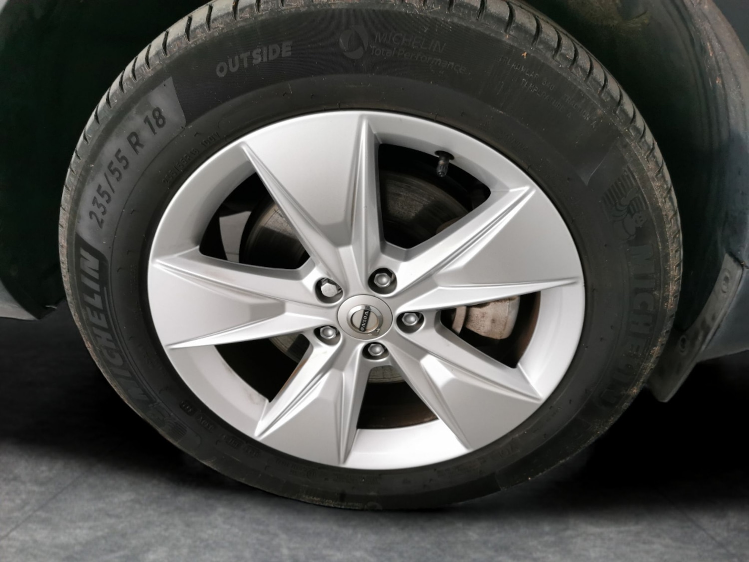 Used Volvo XC40 2024 for sale - 77069663: Photo 23