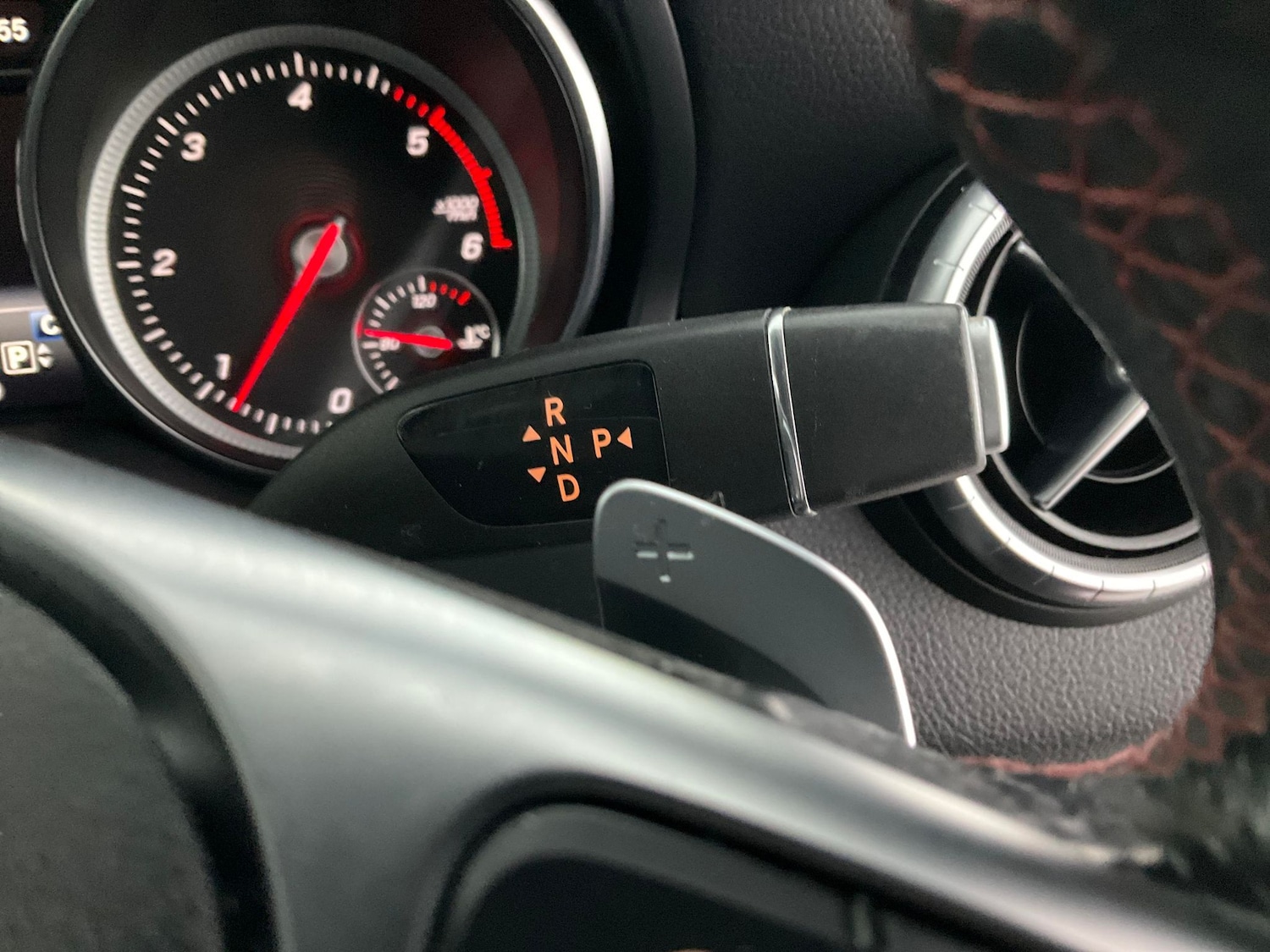 Used Mercedes-Benz CLA 2018 for sale - 76413138: Photo 27