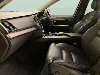 Used Volvo XC90 2021 for sale - 76515177: Photo