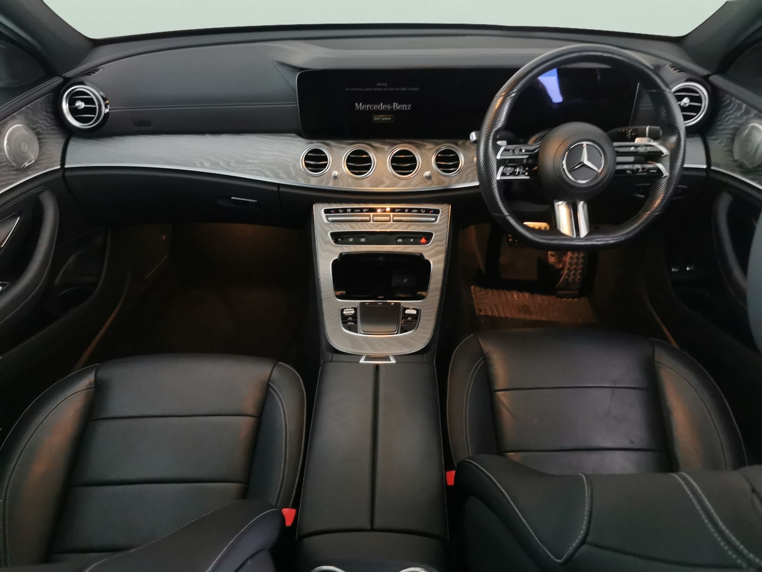 Used Mercedes-Benz E Class 2021 for sale - 77631129: Photo 10