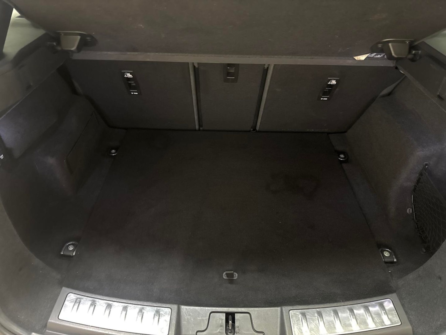 Used Land Rover Range Rover Evoque 2020 for sale - 77691371: Photo 31