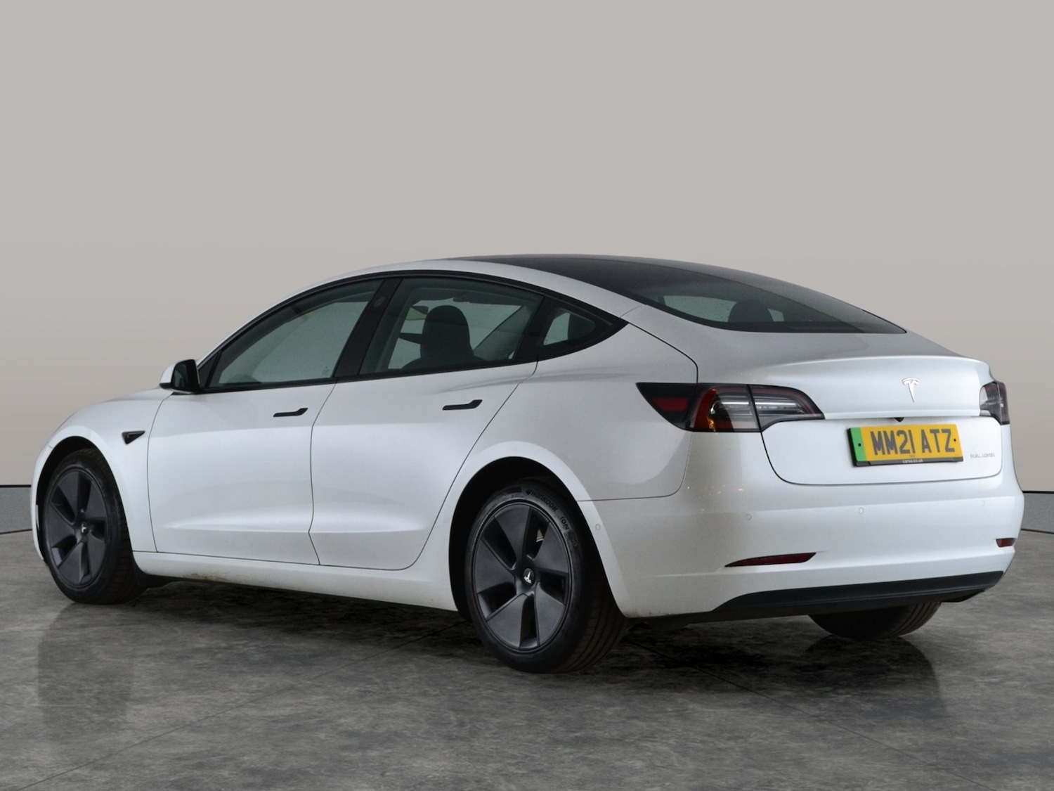 Used Tesla Model 3 2021 for sale - 76835237: Photo 10