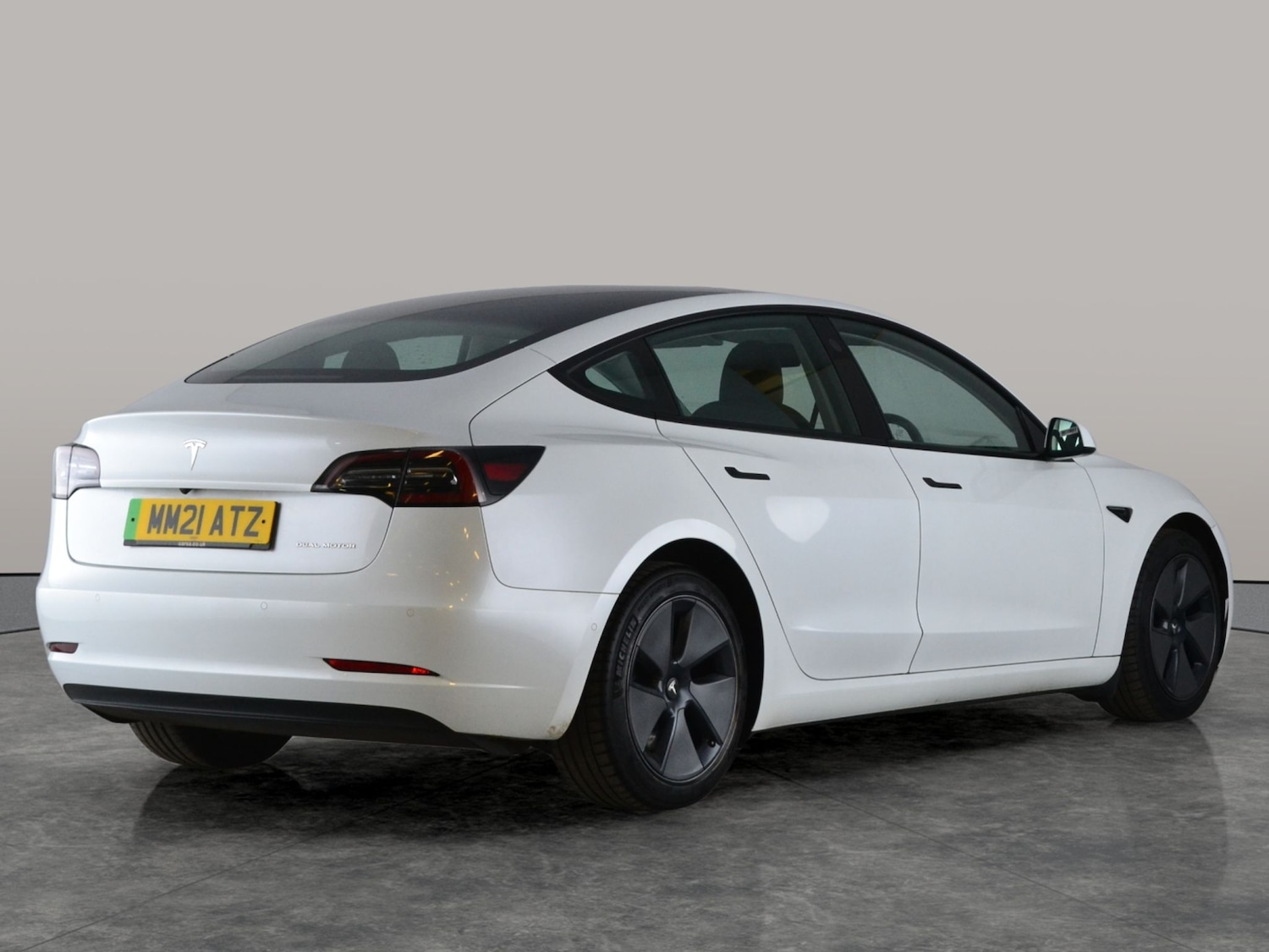 Used Tesla Model 3 2021 for sale - 76835237: Photo 12