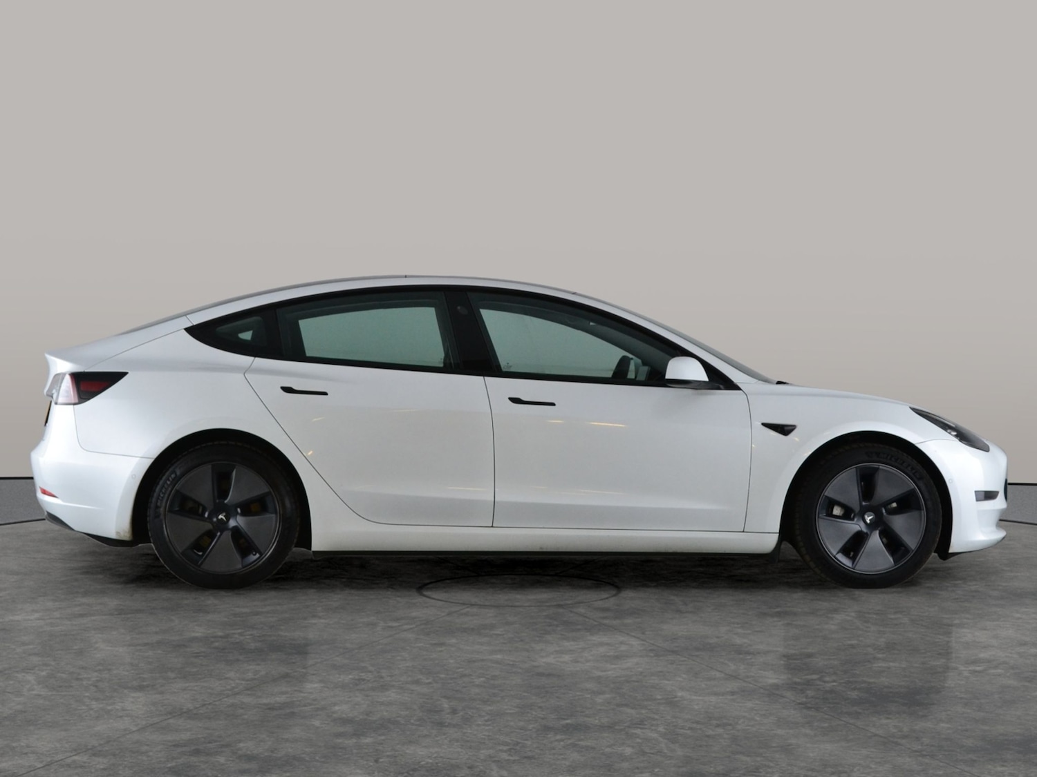 Used Tesla Model 3 2021 for sale - 76835237: Photo 13