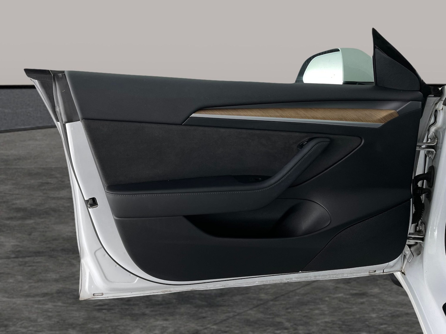 Used Tesla Model 3 2021 for sale - 76835237: Photo 36