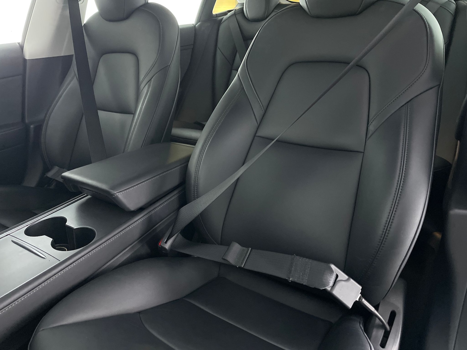 Used Tesla Model 3 2021 for sale - 76835237: Photo 7