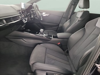 Used Audi A4 2022 for sale - 79098559: Photo