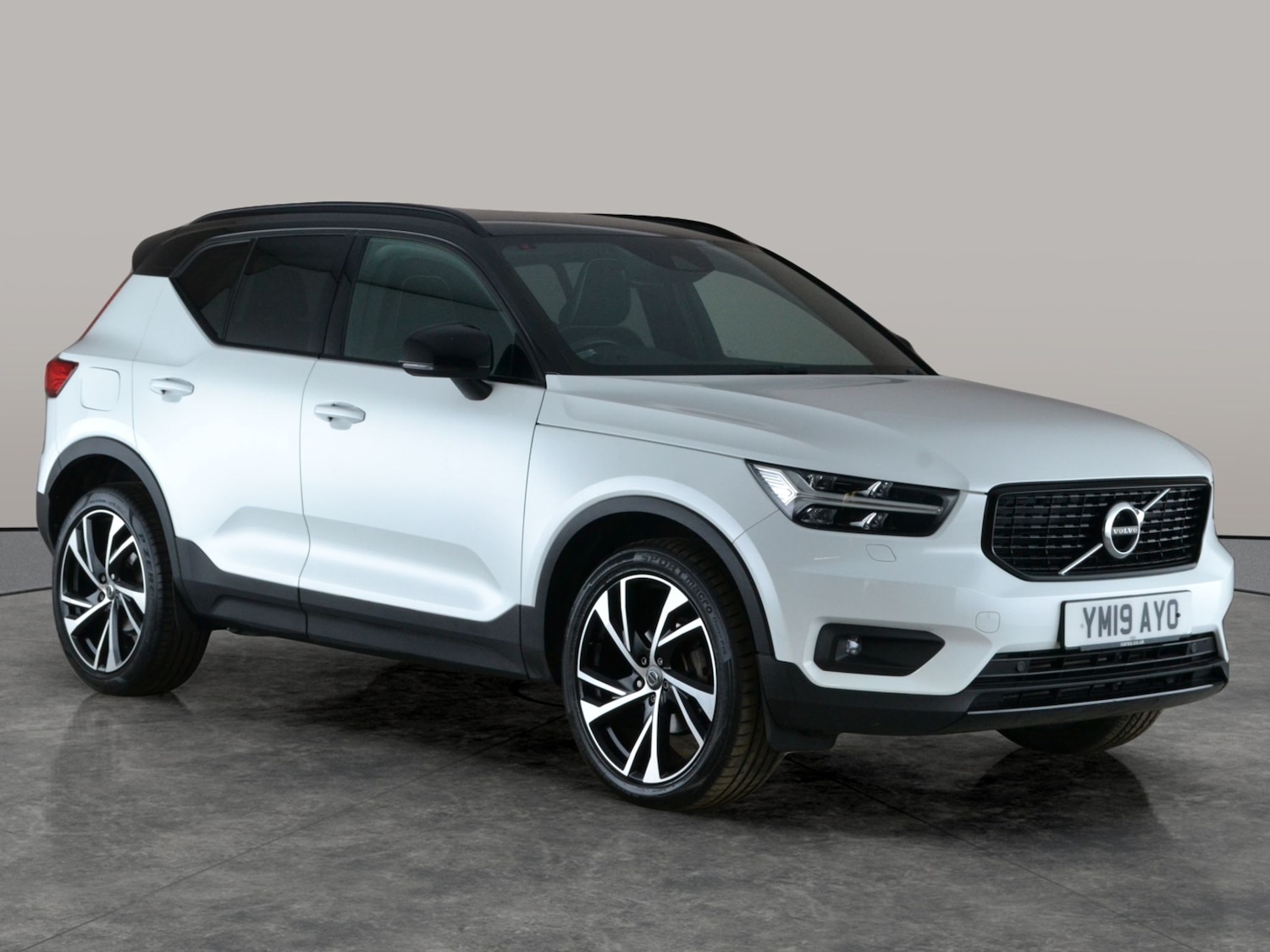 Used Volvo XC40 2019 for sale - 77797899: Photo 7