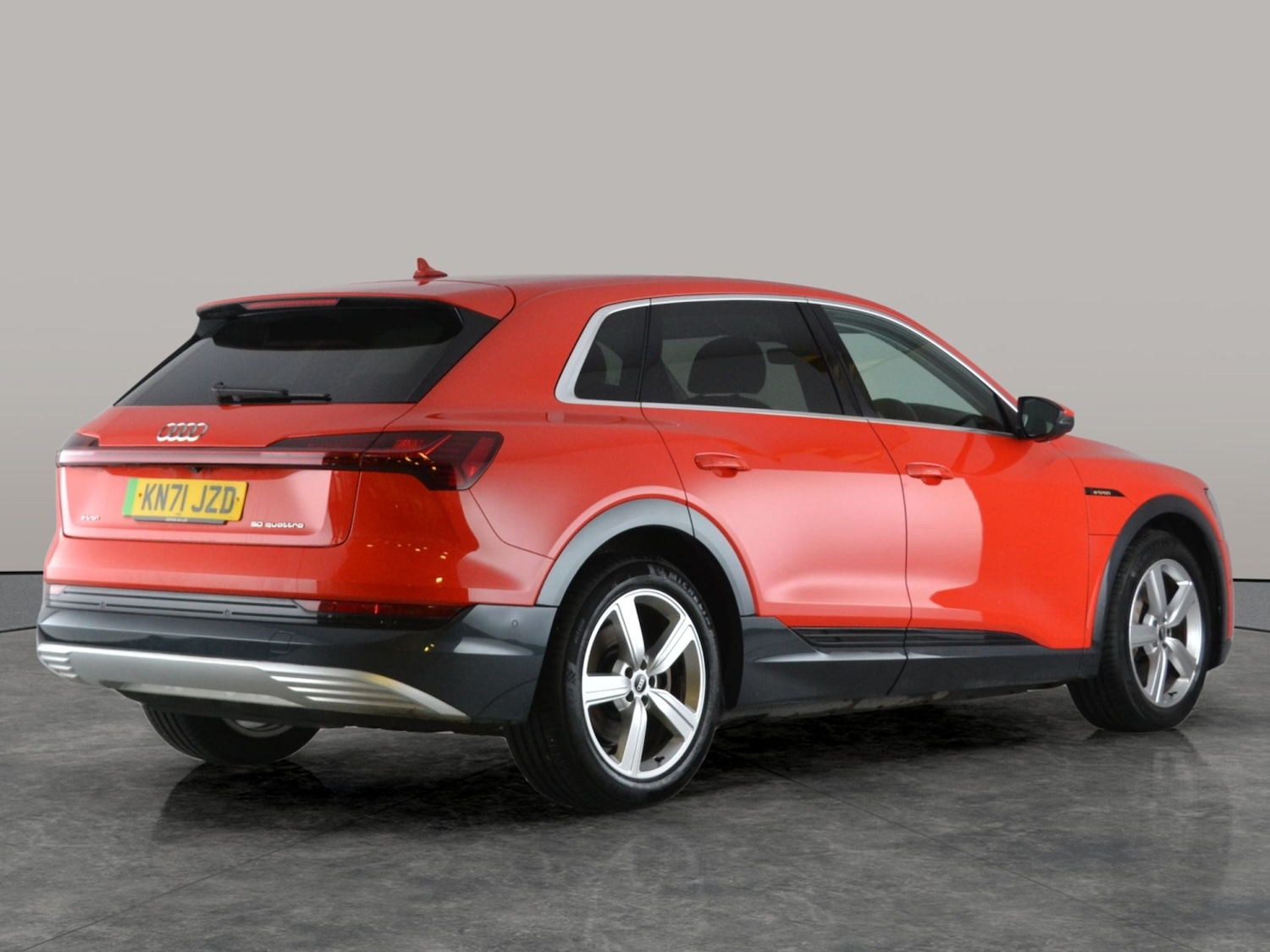 Used Audi e-tron 2021 for sale - 76663443: Photo 11