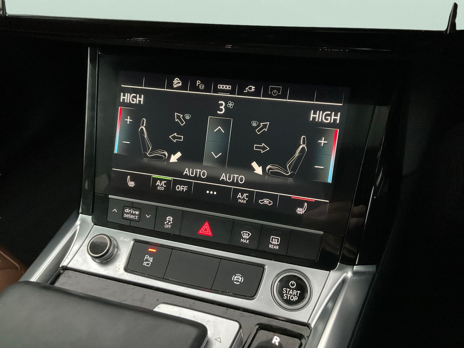 Used Audi e-tron 2021 for sale - 76663443: Photo 21