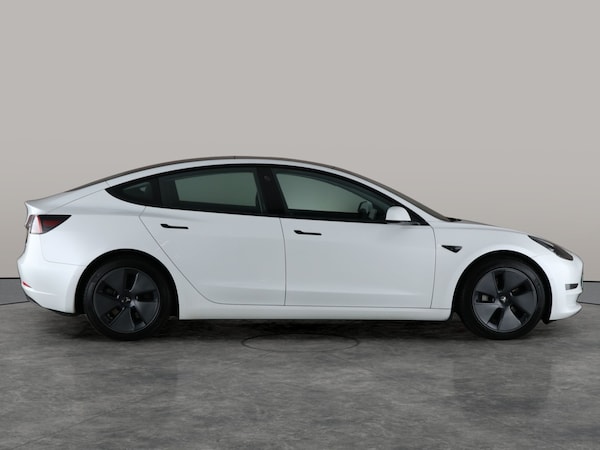 Used Tesla Model 3 2021 for sale - 76310332: Photo 14