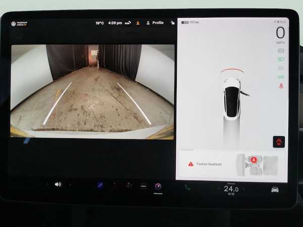 Used Tesla Model 3 2021 for sale - 76310332: Photo 8