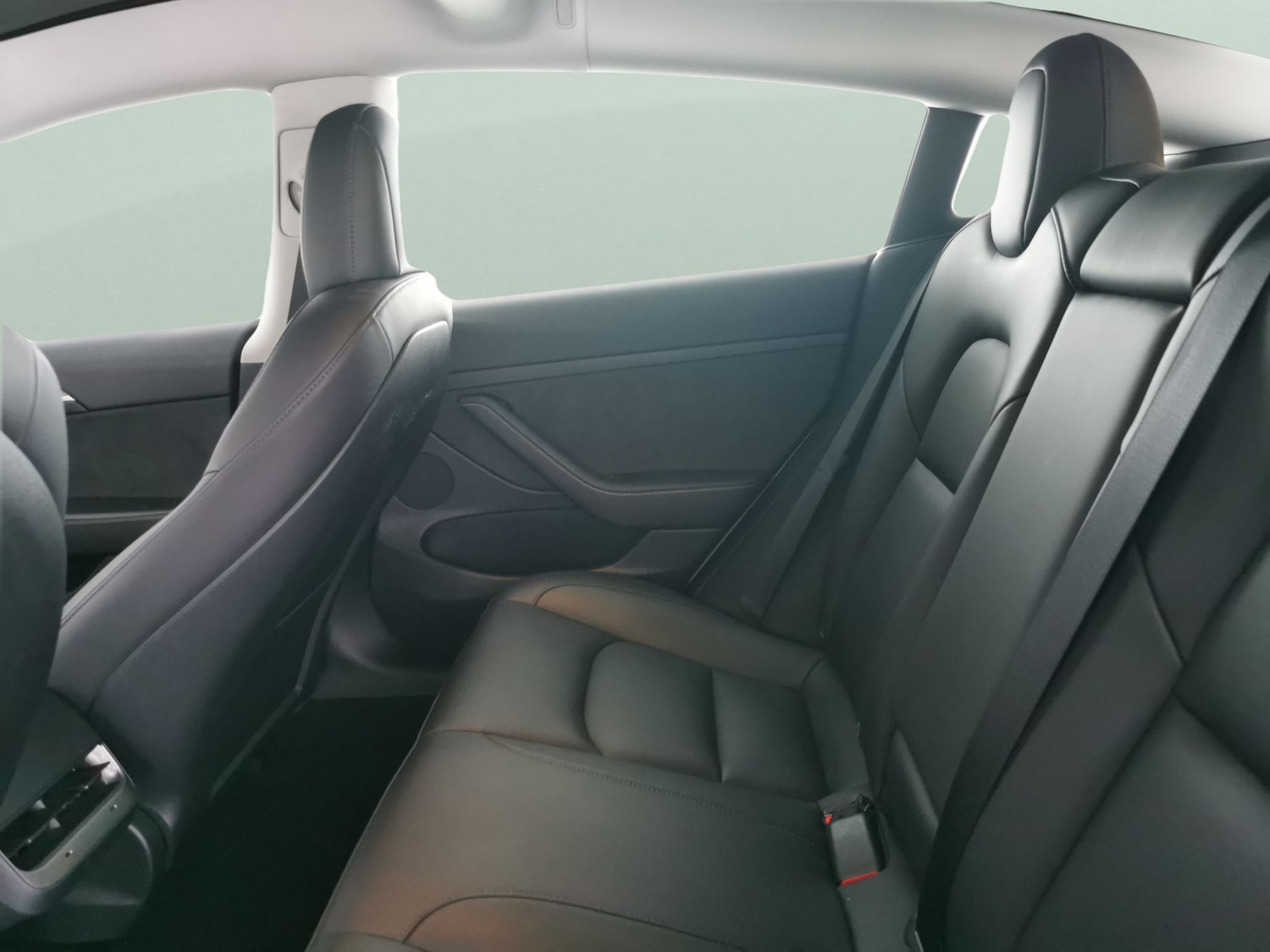 Used Tesla Model 3 2021 for sale - 76892684: Photo 29