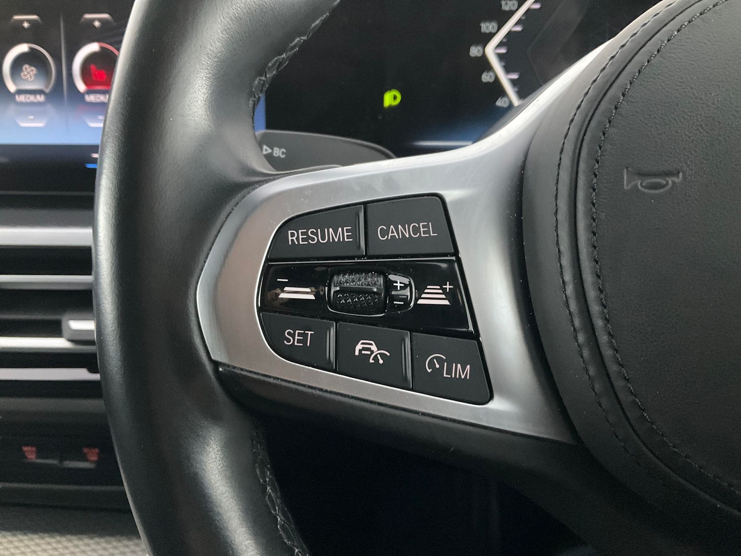 Used BMW i4 2022 for sale - 76640891: Photo 22