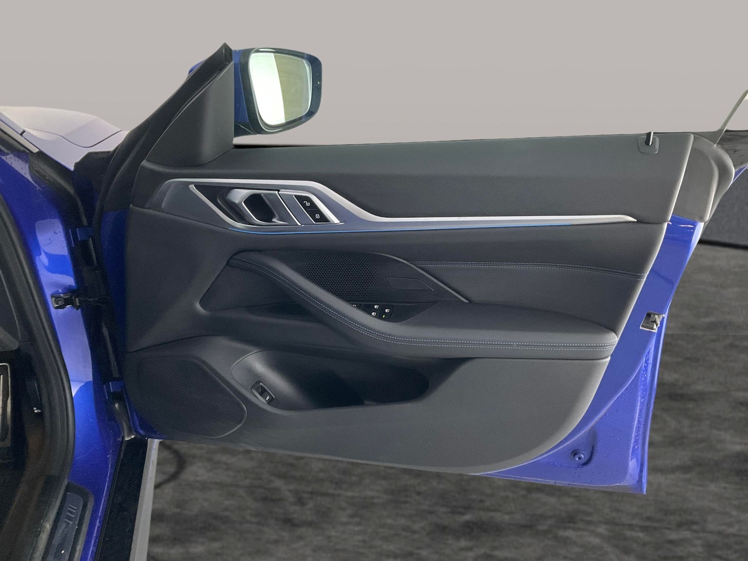 Used BMW i4 2022 for sale - 76640891: Photo 30