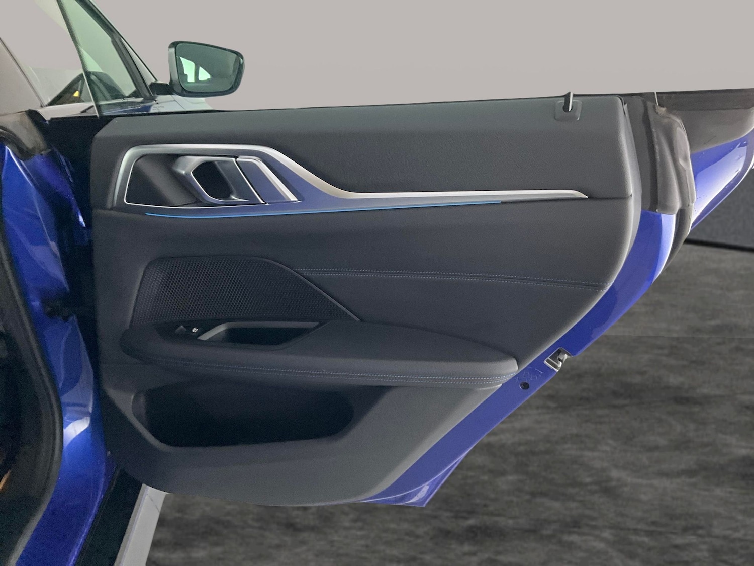 Used BMW i4 2022 for sale - 76640891: Photo 31