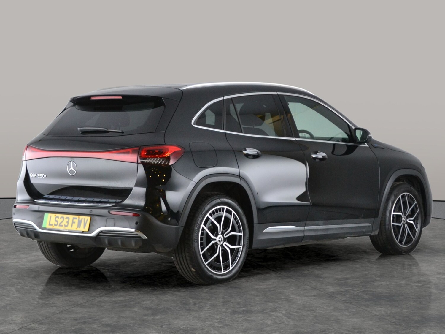 Used Mercedes-Benz EQA for sale - 77902137: Photo 11