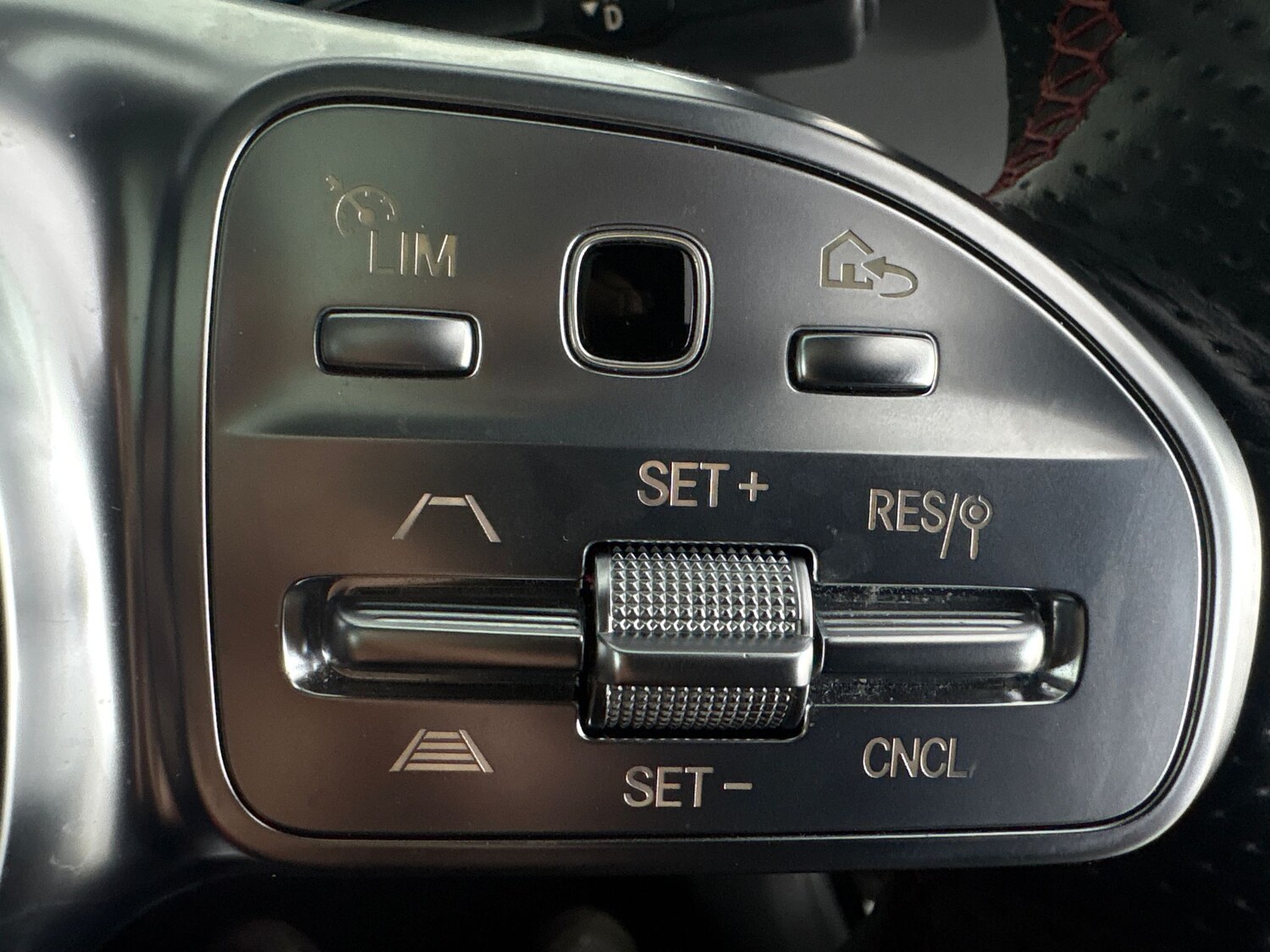 Used Mercedes-Benz EQA for sale - 77902137: Photo 18