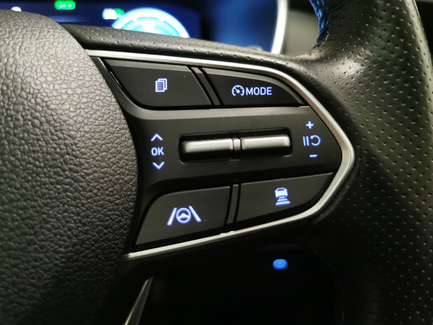 Used Hyundai Santa Fe 2023 for sale - 77517292: Photo 25