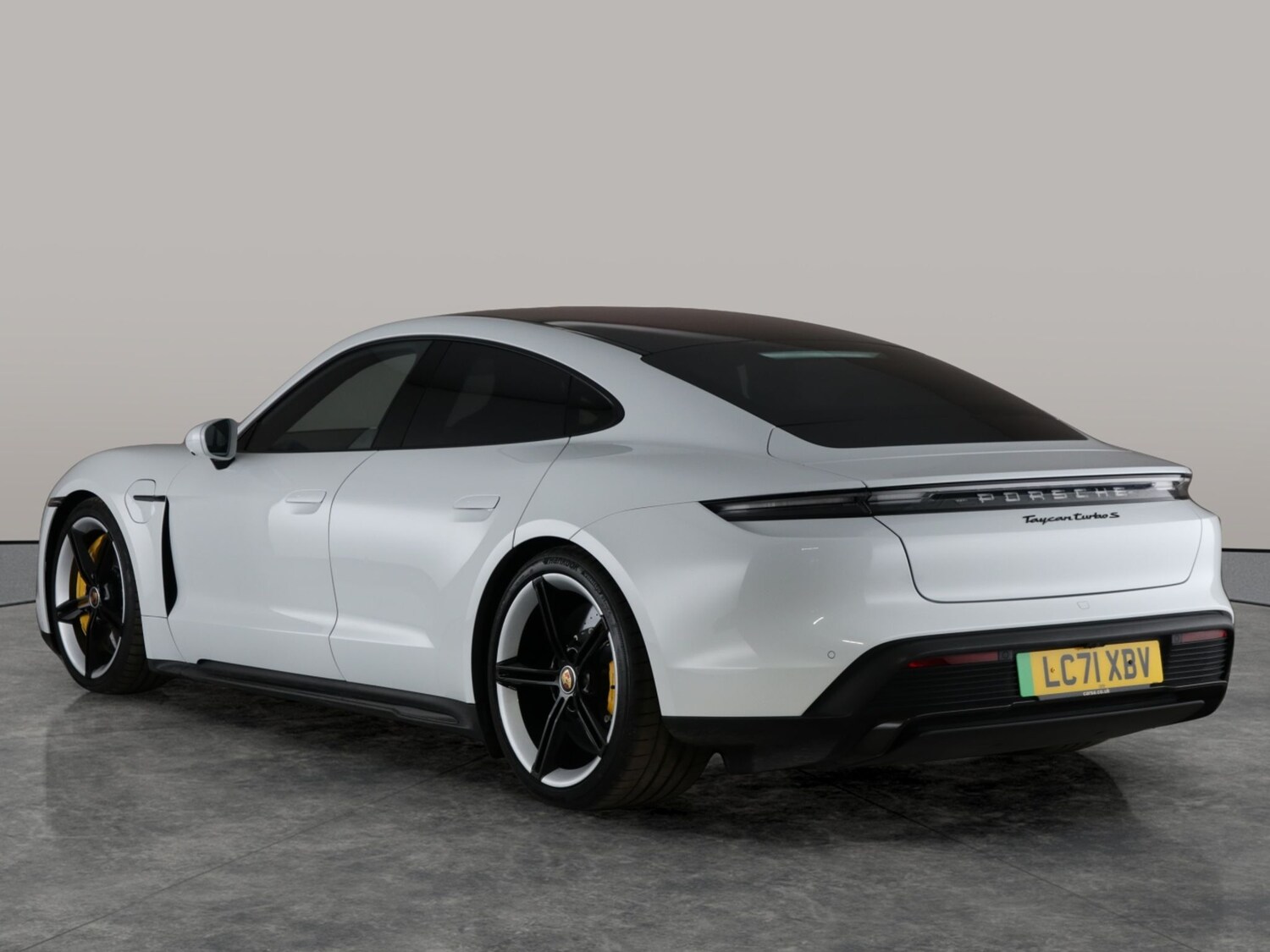 Used Porsche Taycan for sale - 76554994: Photo 15