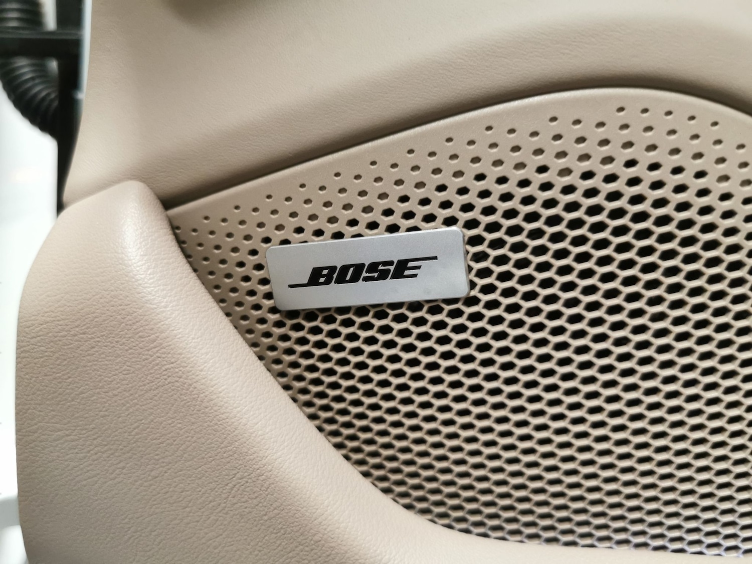 Used Porsche Taycan for sale - 76554994: Photo 6