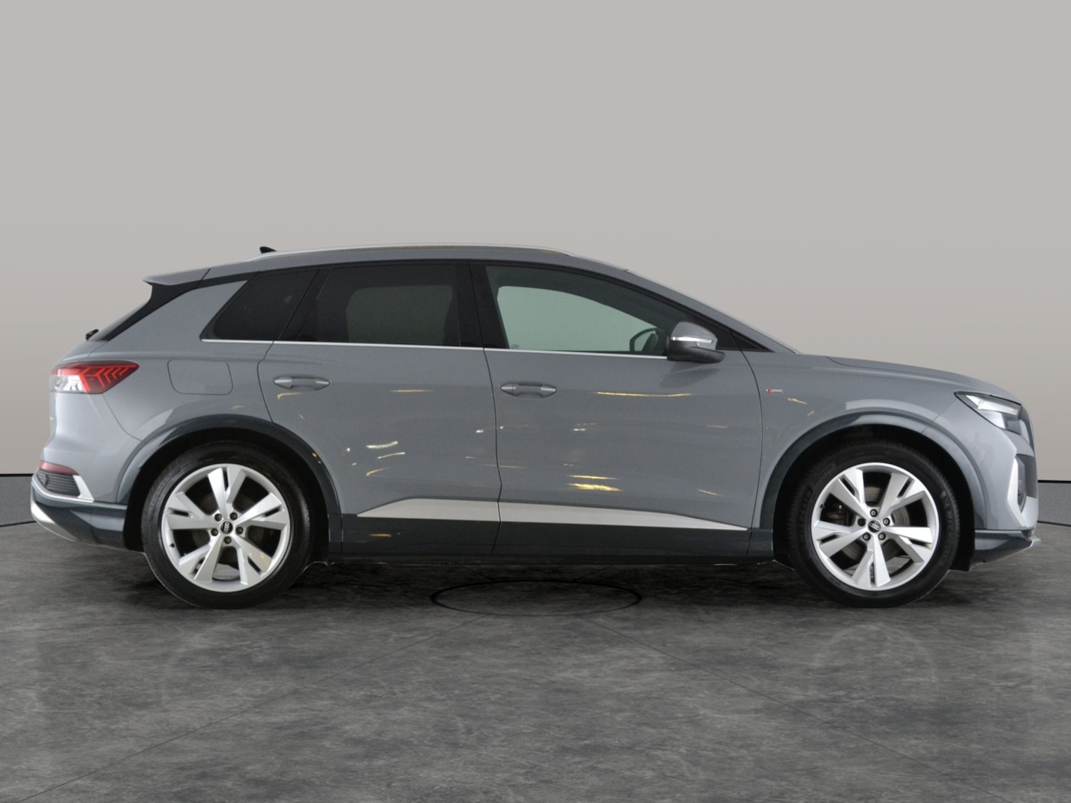 Used Audi Q4 e-tron 2021 for sale - 77186685: Photo 10