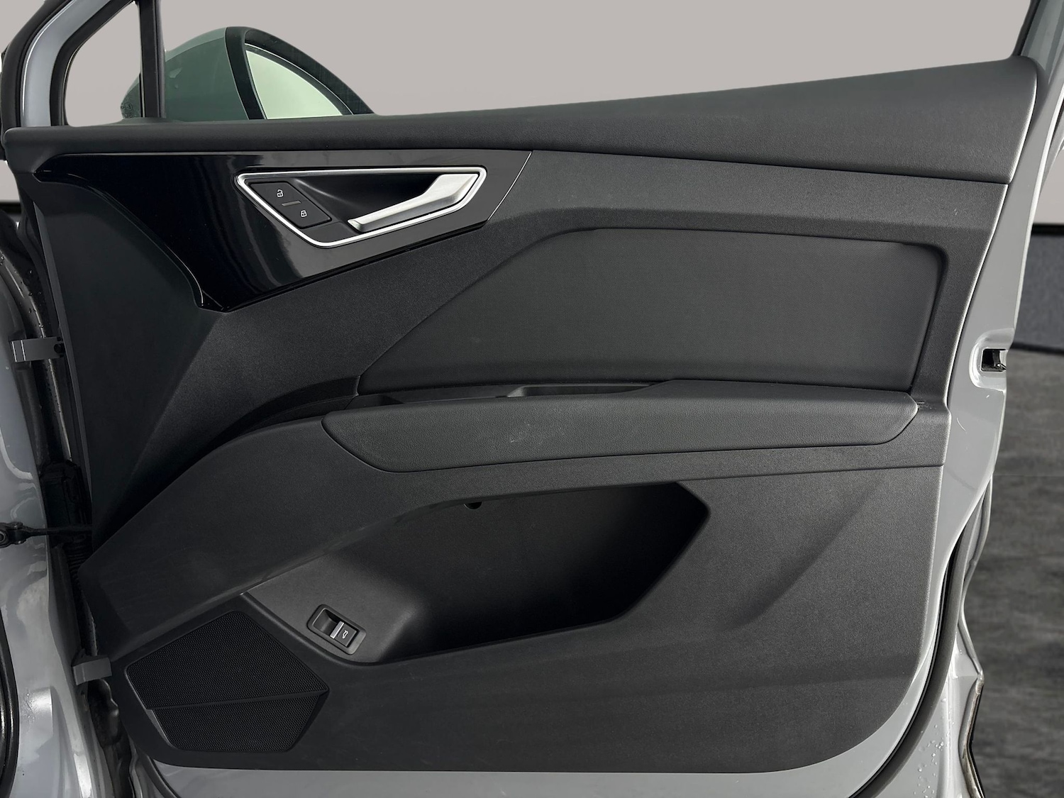 Used Audi Q4 e-tron 2021 for sale - 77186685: Photo 32