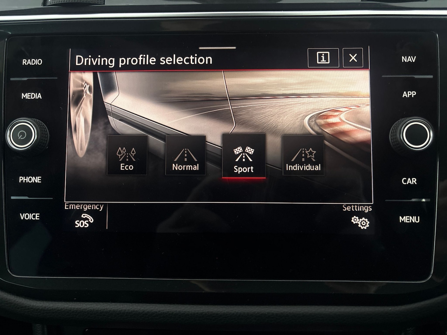 Used Volkswagen Tiguan 2022 for sale - 76415607: Photo 22