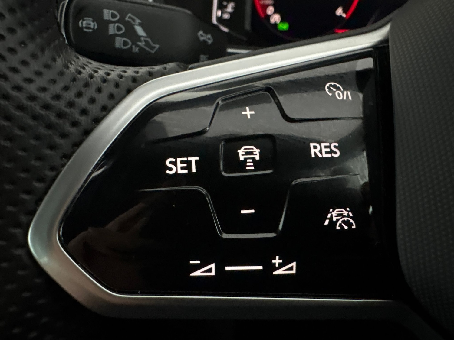 Used Volkswagen Tiguan 2022 for sale - 76415607: Photo 27