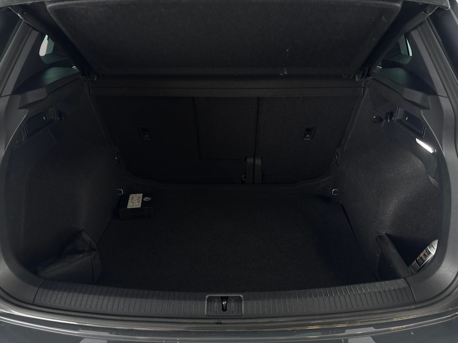 Used Volkswagen Tiguan 2022 for sale - 76415607: Photo 45