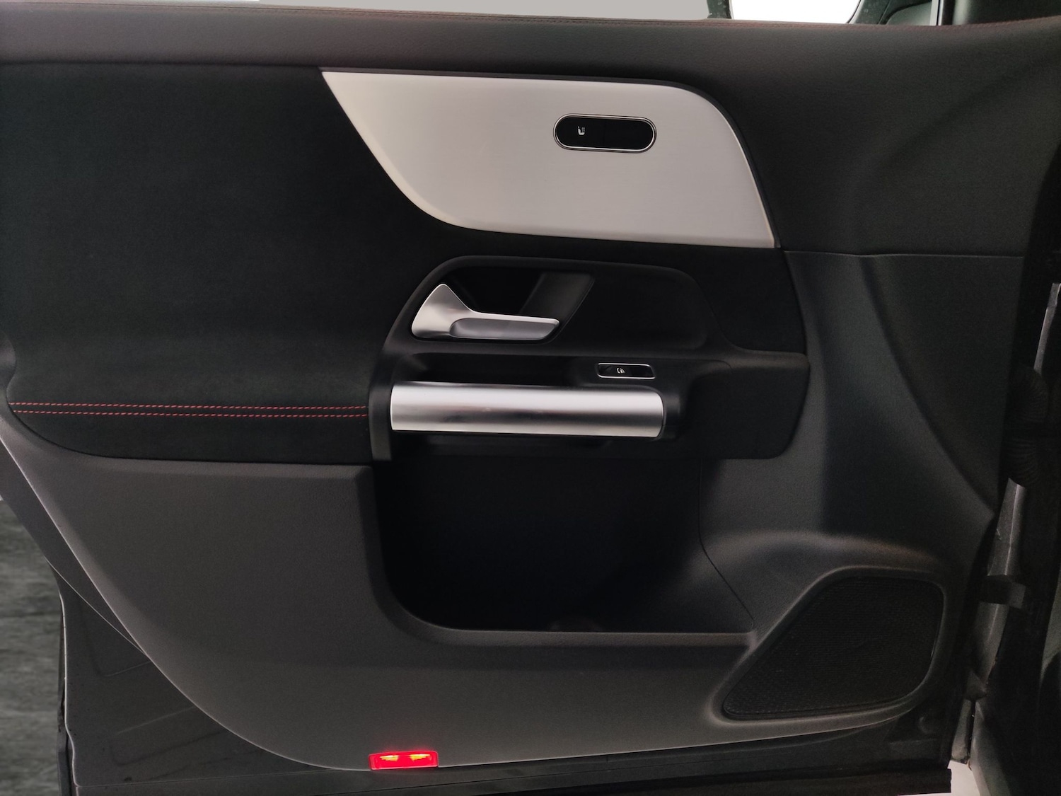 Used Mercedes-Benz EQA 2022 for sale - 78000925: Photo 32