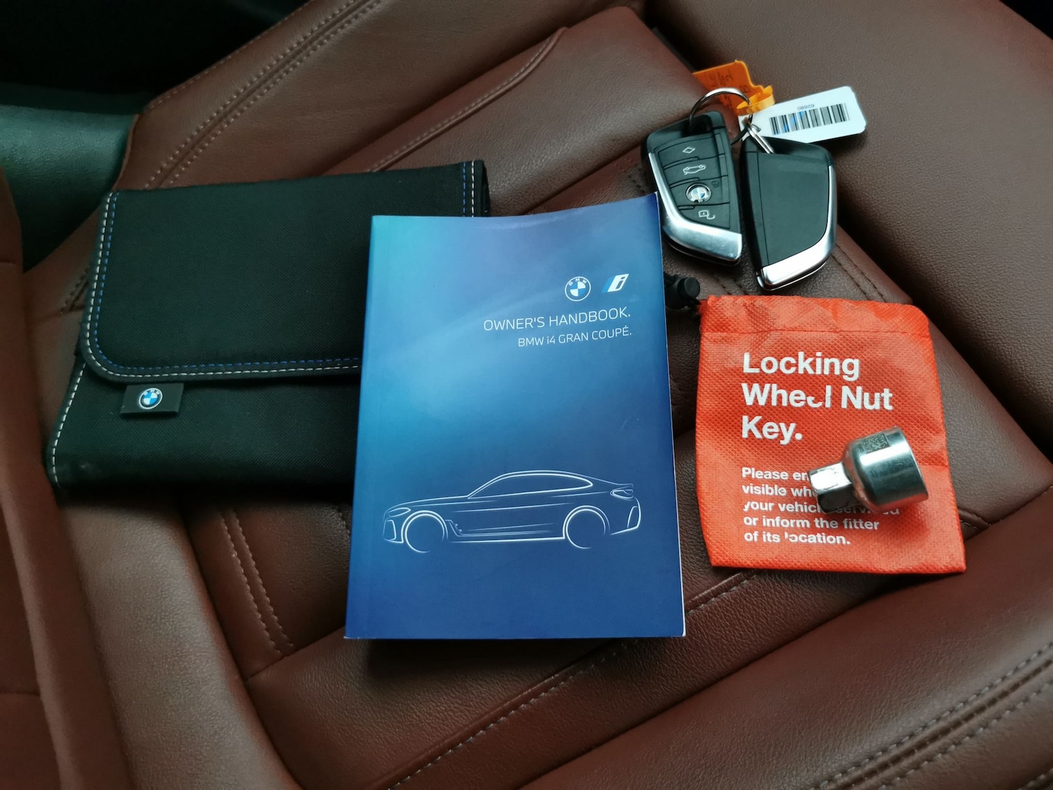 Used BMW i4 2022 for sale - 77149056: Photo 28