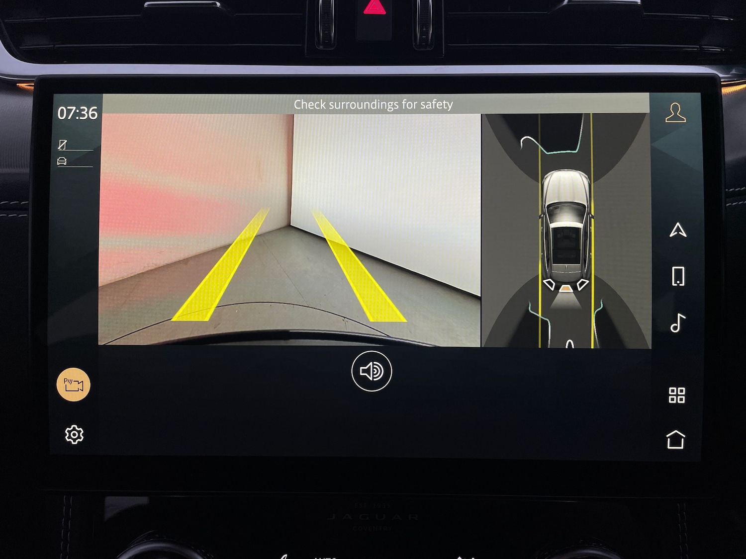 Used Jaguar F-Pace 2023 for sale - 77917019: Photo 5