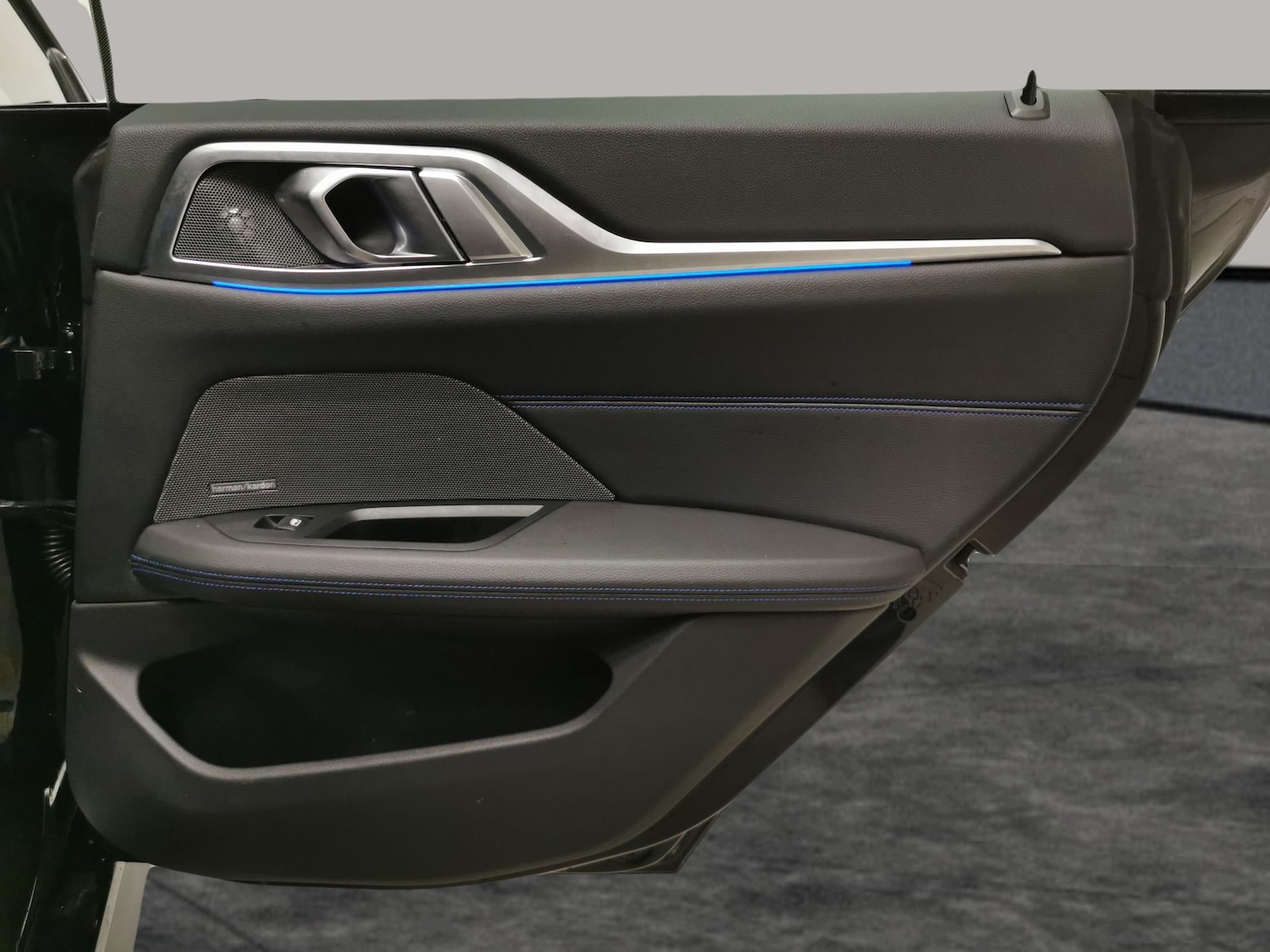 Used BMW i4 2022 for sale - 77043642: Photo 30