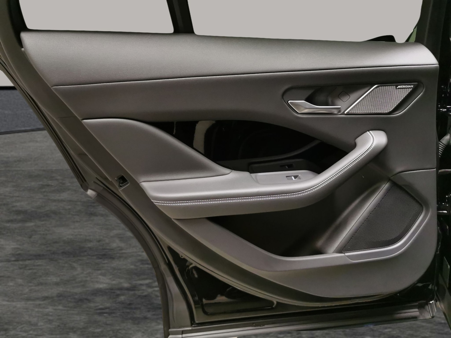 Used Jaguar I-Pace 2024 for sale - 76526639: Photo 32