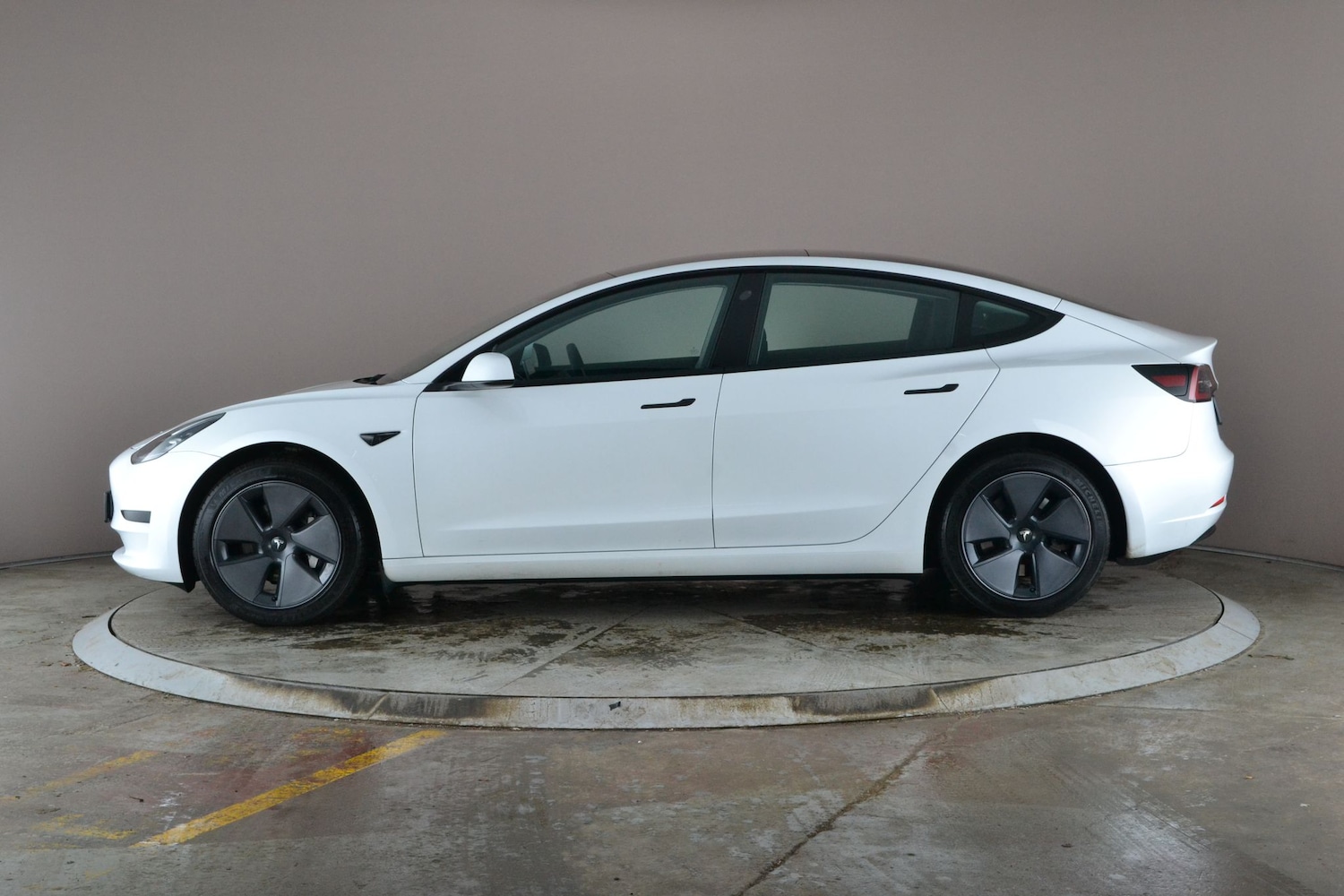Used Tesla Model 3 2023 for sale - 77450208: Photo 15