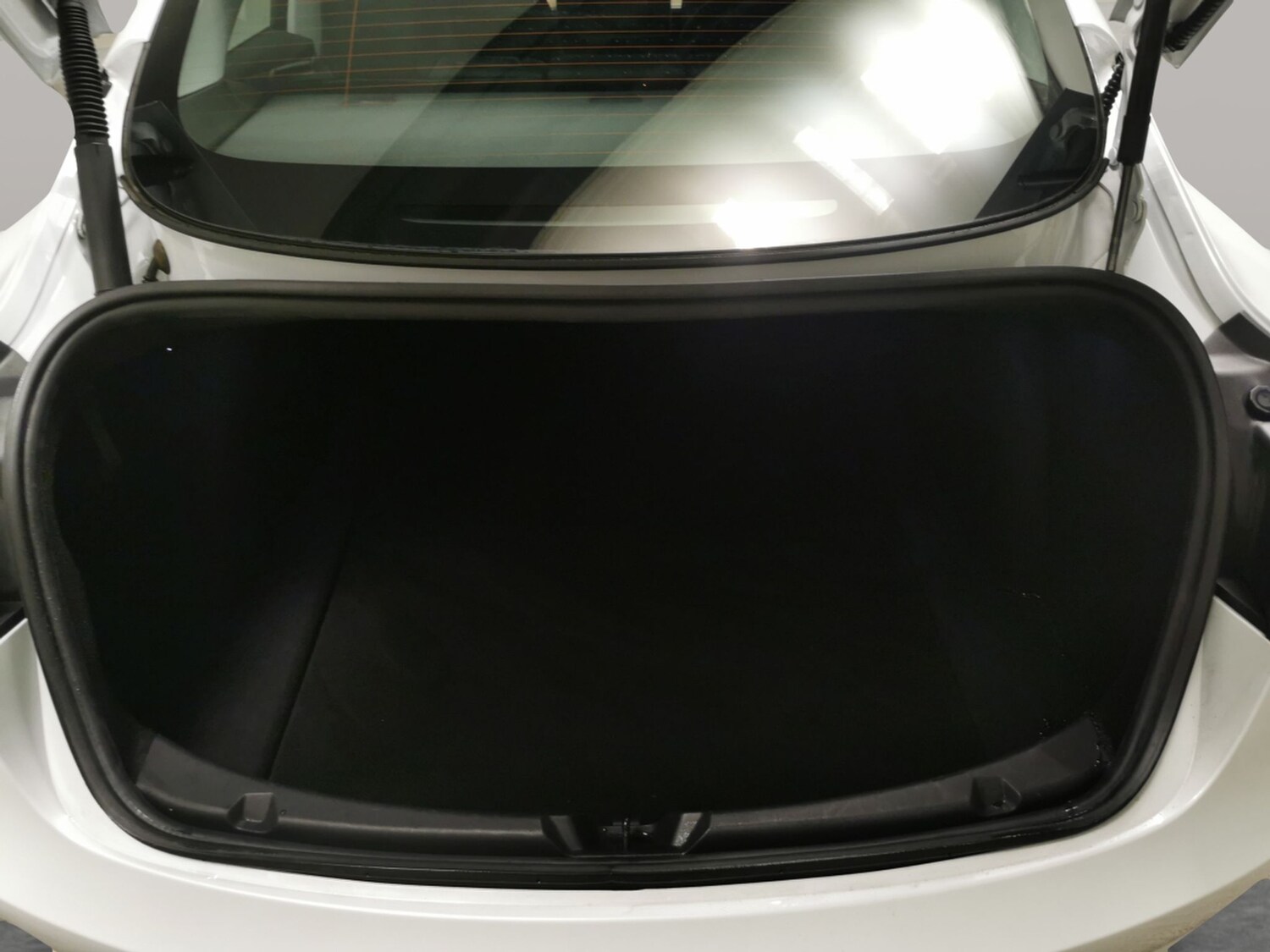 Used Tesla Model 3 2023 for sale - 77450208: Photo 34