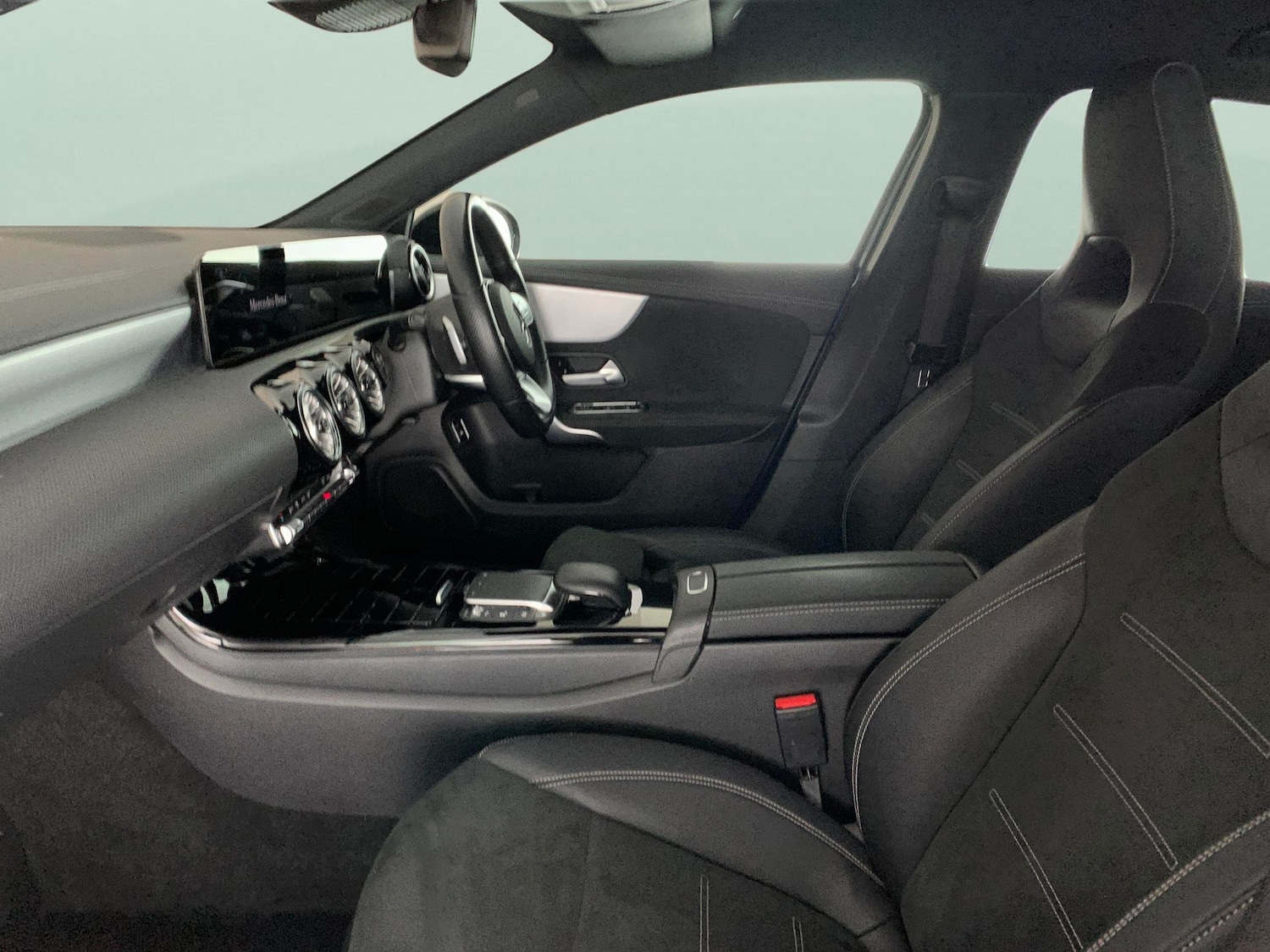 Used Mercedes-Benz A-Class 2022 for sale - 77235765: Photo 4