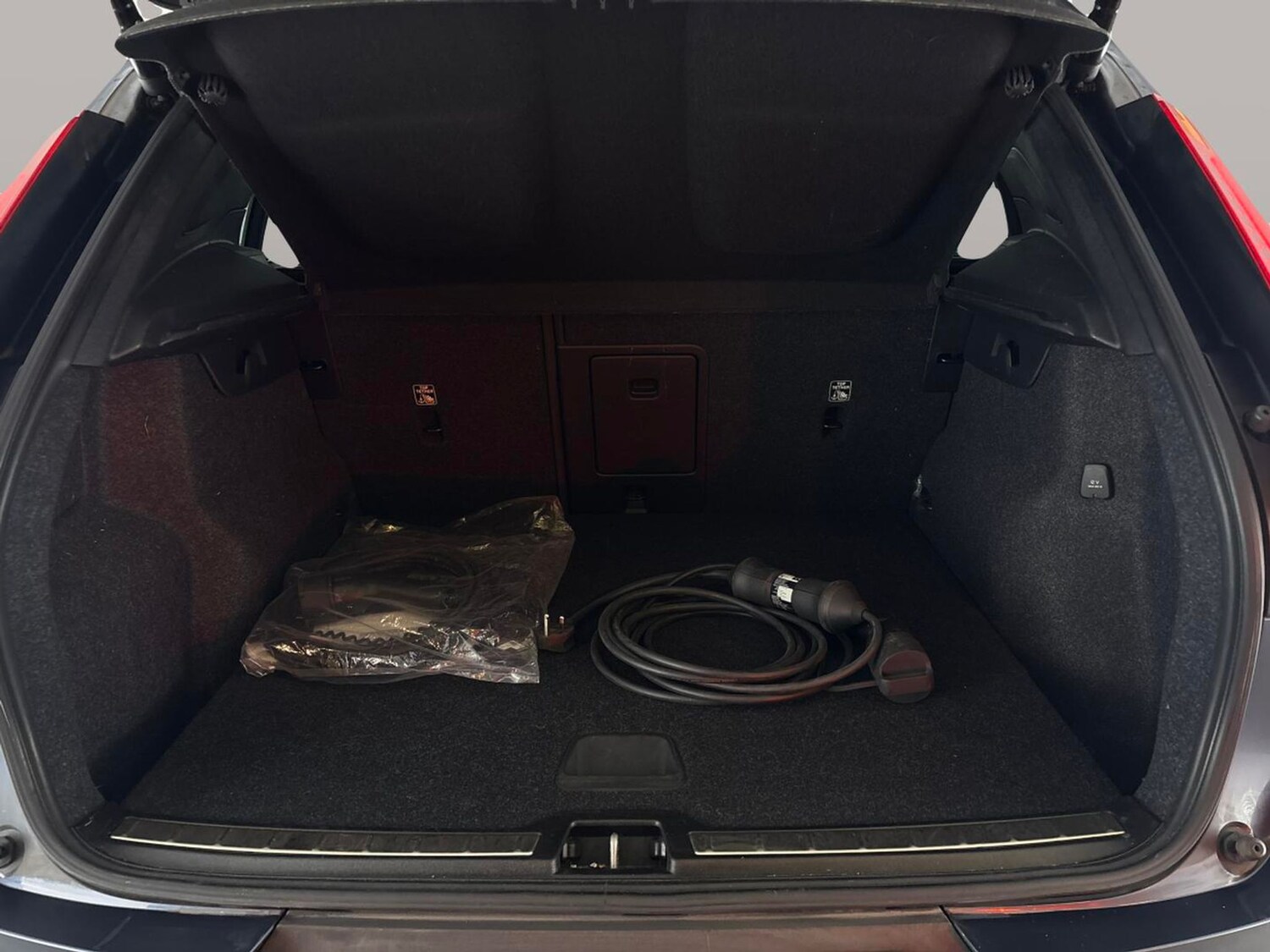 Used Volvo XC40 2022 for sale - 77499934: Photo 40