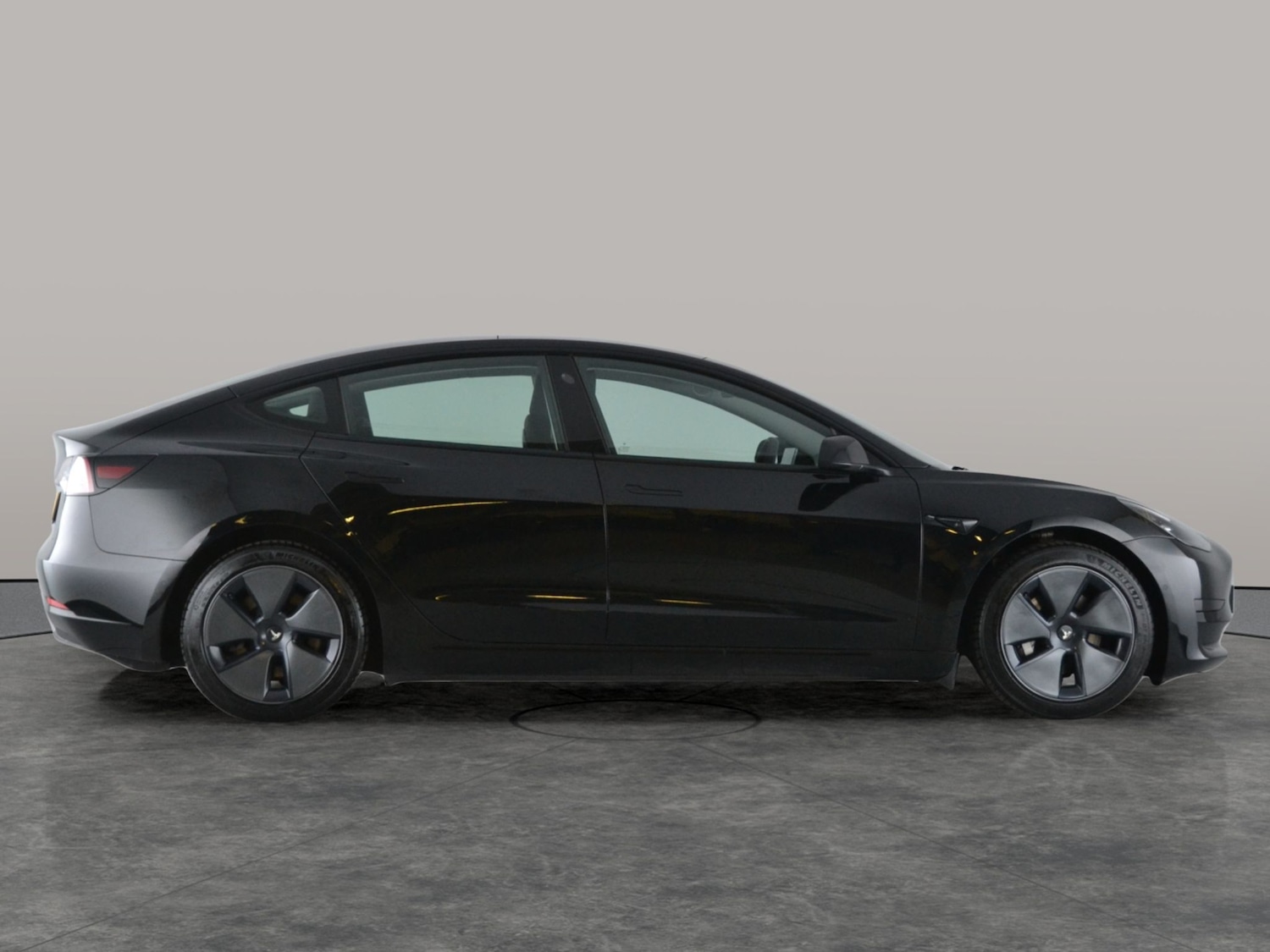 Used Tesla Model 3 2021 for sale - 76464183: Photo 14