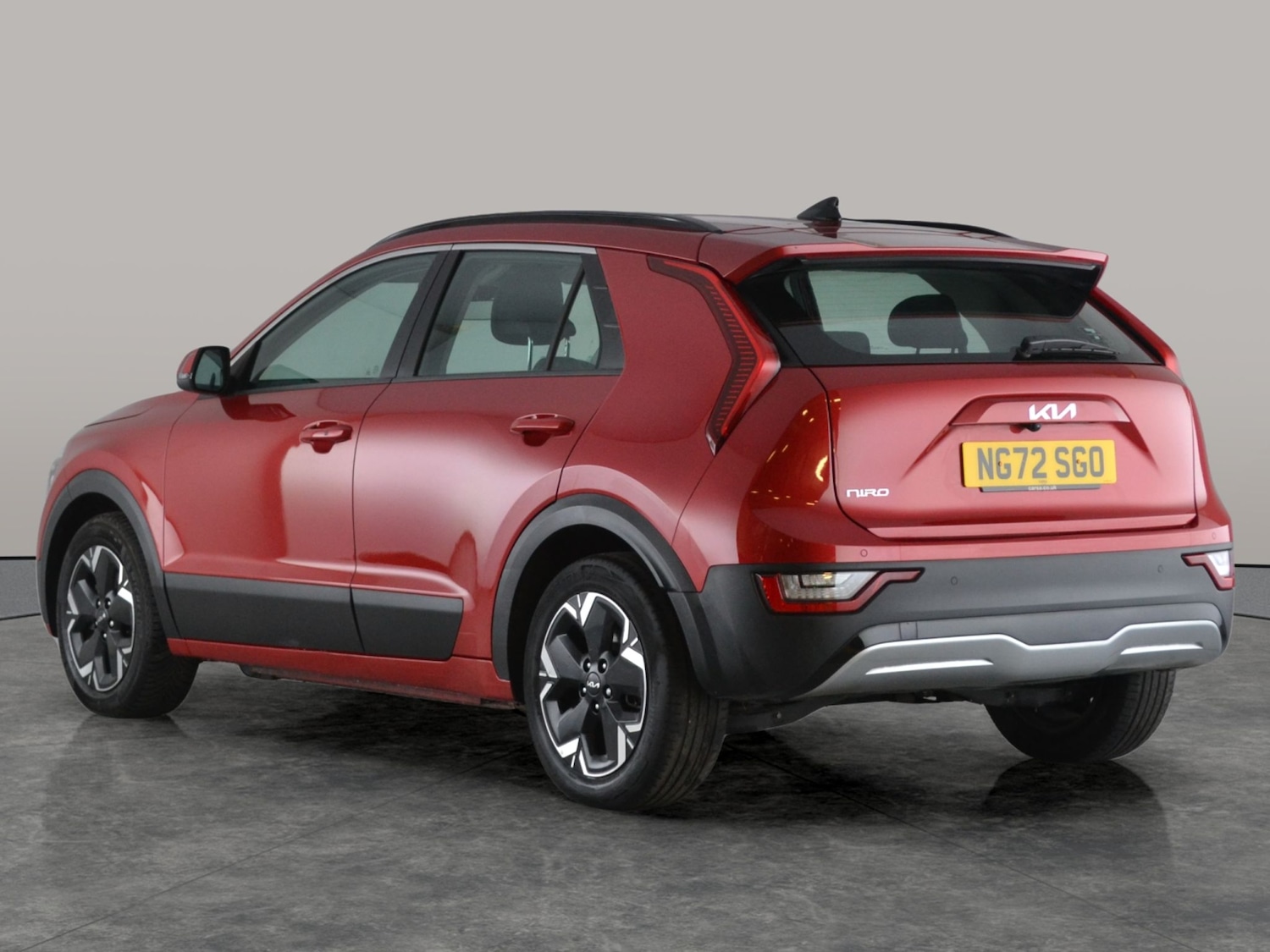 Used Kia Niro 2023 for sale - 77932371: Photo 7