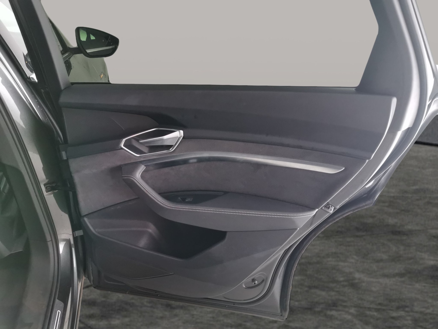 Used Audi e-tron 2022 for sale - 77240630: Photo 35