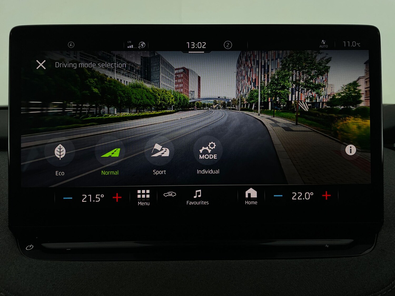 Used Skoda Enyaq 2022 for sale - 77634896: Photo 17