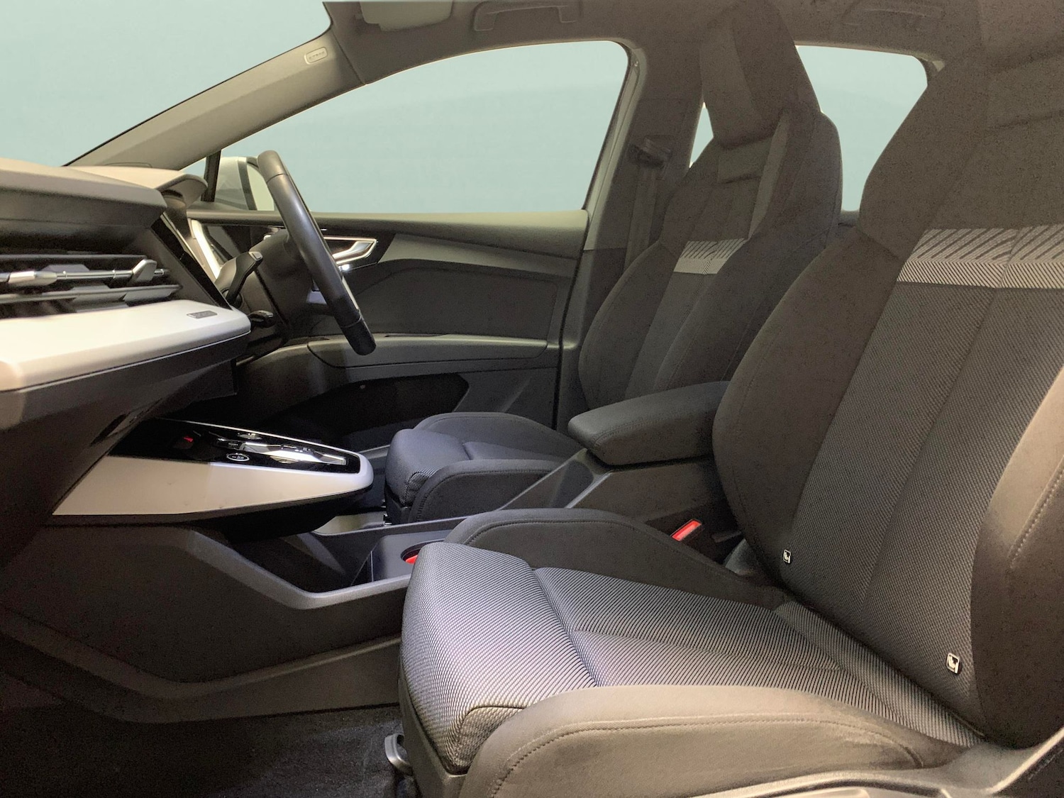 Used Audi Q4 e-tron for sale - 77316679: Photo 4