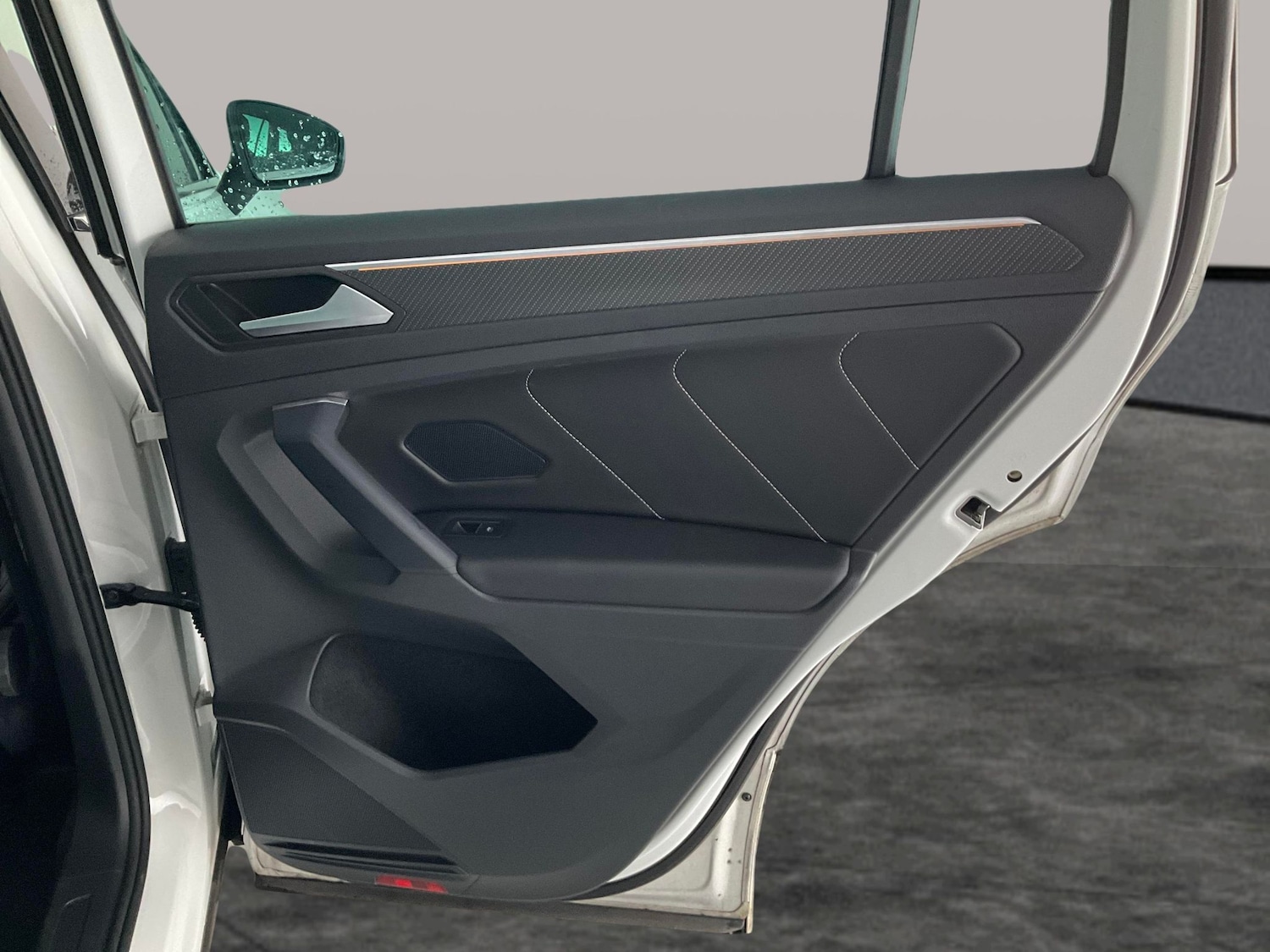 Used Volkswagen Tiguan 2023 for sale - 76691819: Photo 33