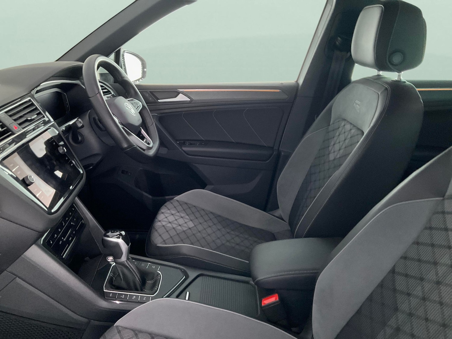 Used Volkswagen Tiguan 2023 for sale - 76691819: Photo 4